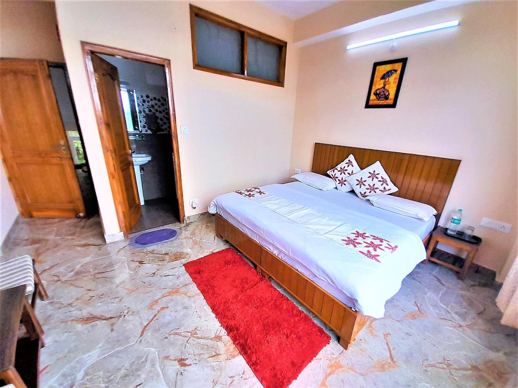 Mountain And Peace Apartment Шимла Екстериор снимка