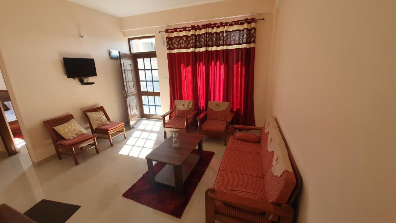 Mountain And Peace Apartment Шимла Екстериор снимка